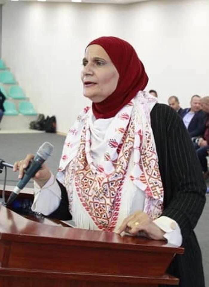 وفاء زكارنة