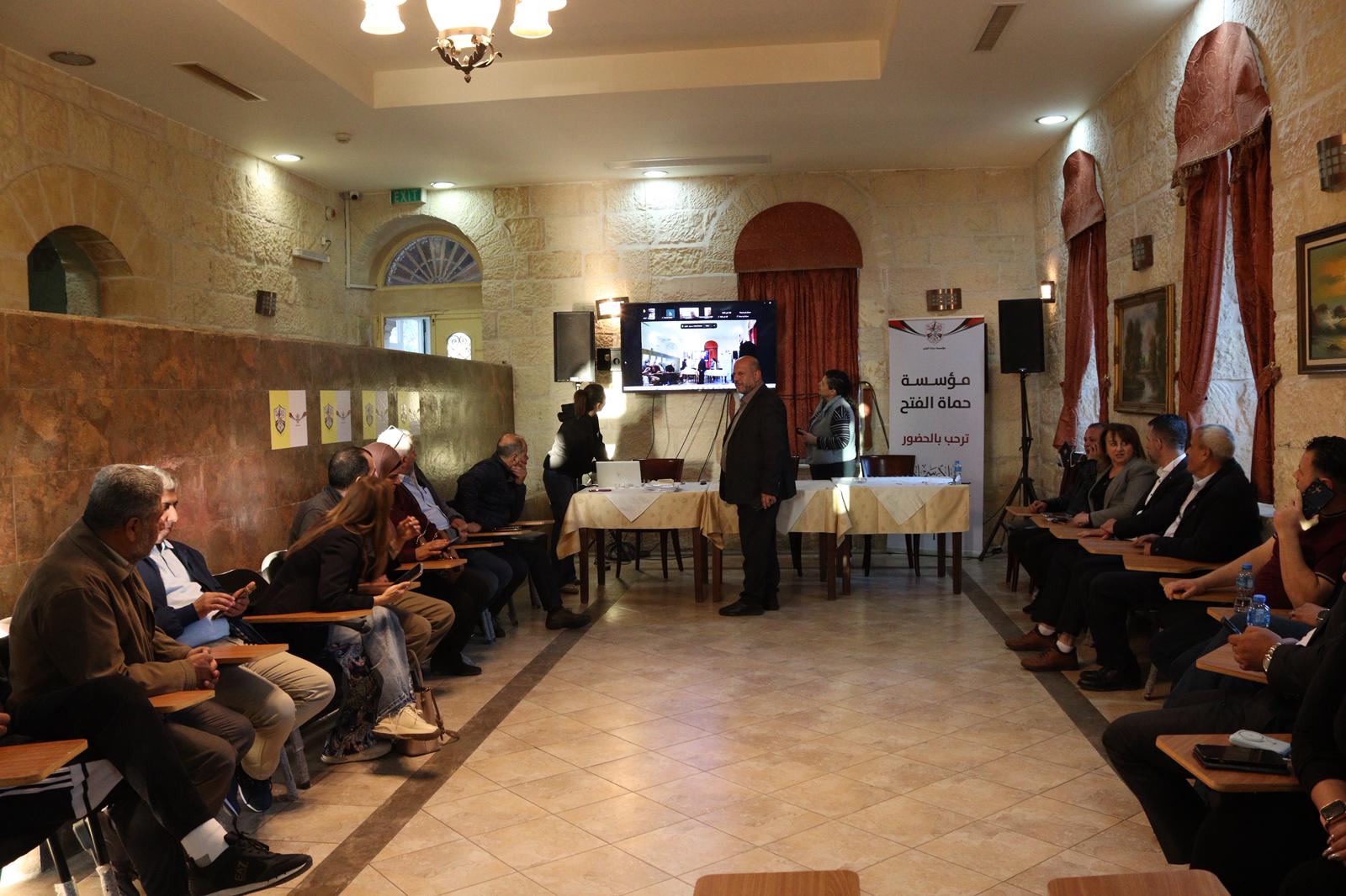 جلسة حوار حول دور ورؤية الاسرى في المؤتمر الثامن
